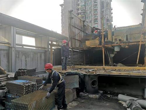 冷卻塔底盤使用過(guò)程中漏水原因及解決方法