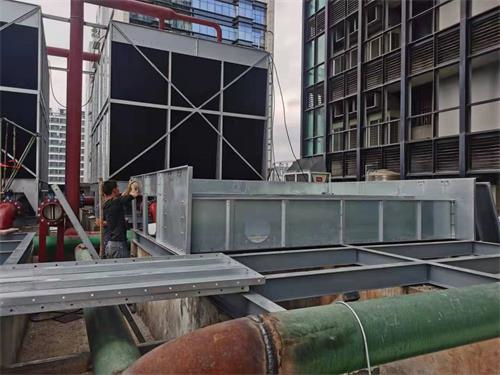 冷卻塔風(fēng)機運行時應(yīng)該注意哪些調(diào)整工作,冷卻塔風(fēng)機能反轉(zhuǎn)運行除冰嗎