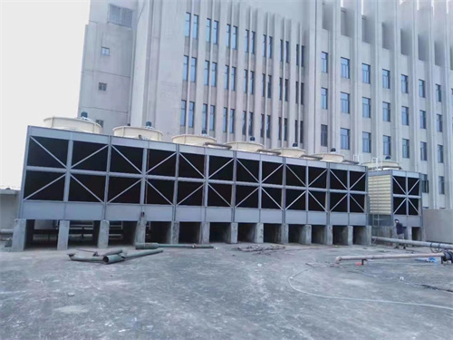 圓形冷卻塔在運行時需要注意哪些問題,冷卻塔運行重量